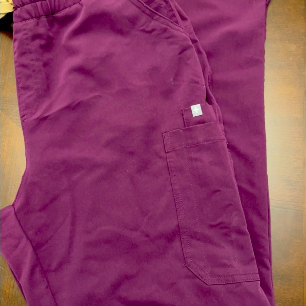 Burgundy Figs scrub pants